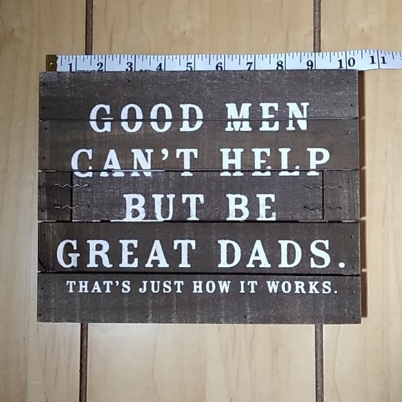 Hallmark Rustic Wood Sign!!! - Picture 2 of 4